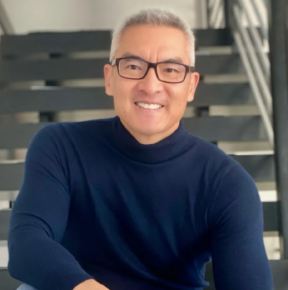 Portrait of Neil Wu Becker
